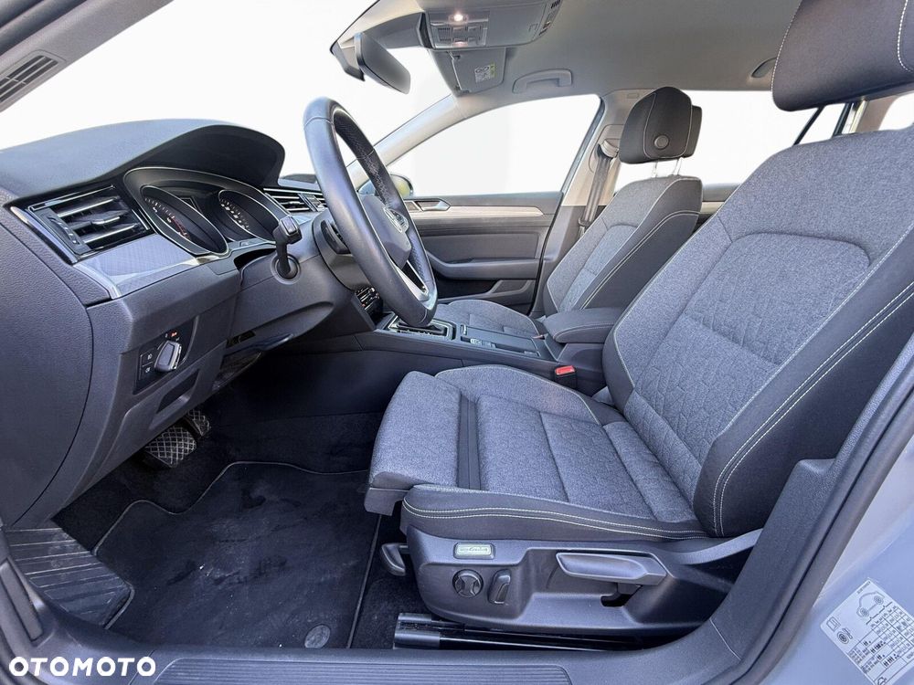 Volkswagen Passat Variant 1.5 TSI EVO Business DSG - 25