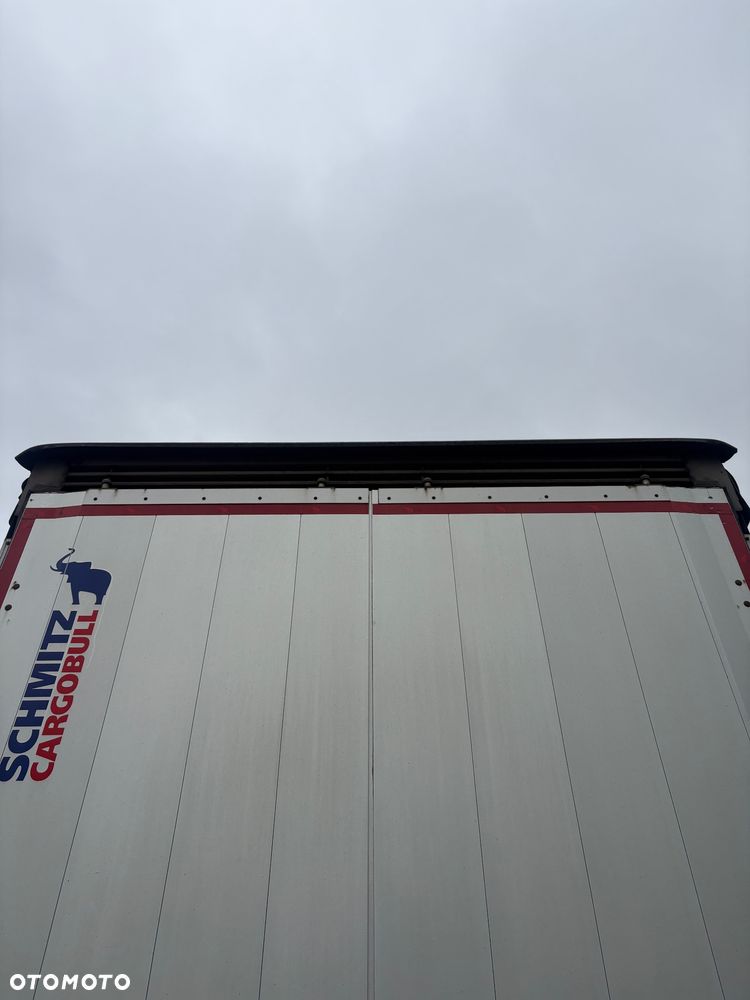 Schmitz Cargobull SCB - 4
