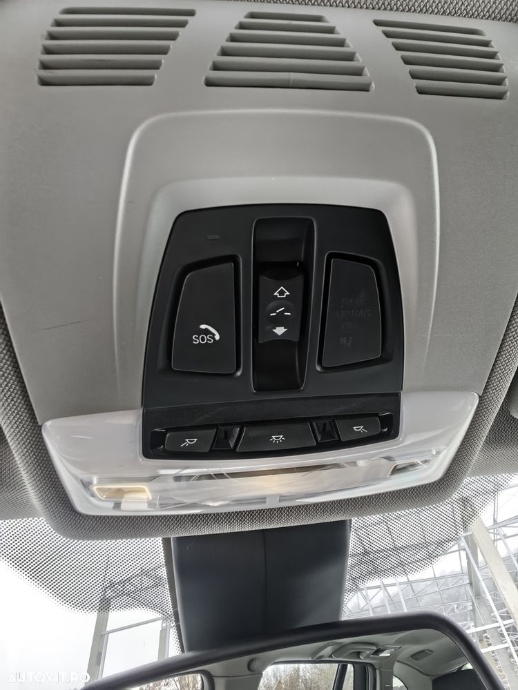 BMW Seria 3 320d Touring xDrive Aut. Sport Line - 13