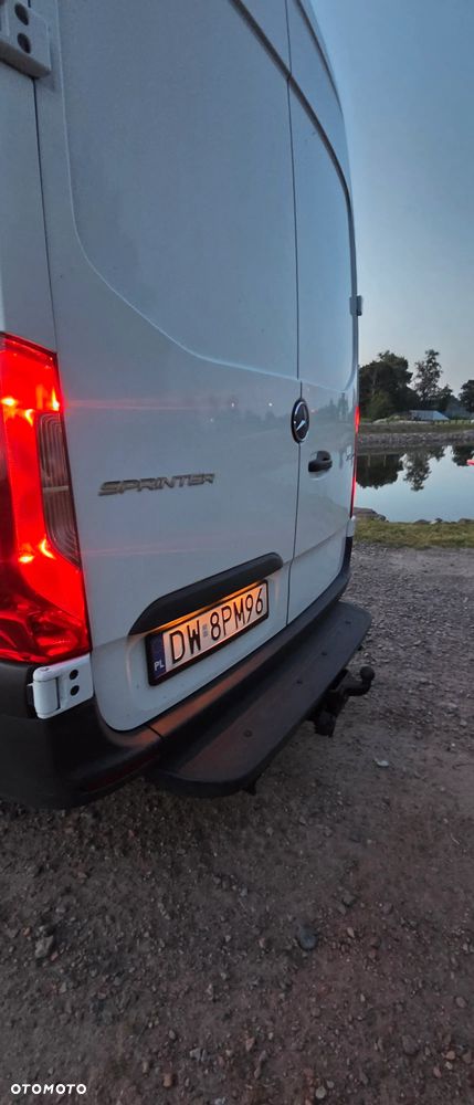 Mercedes-Benz Sprinter - 10