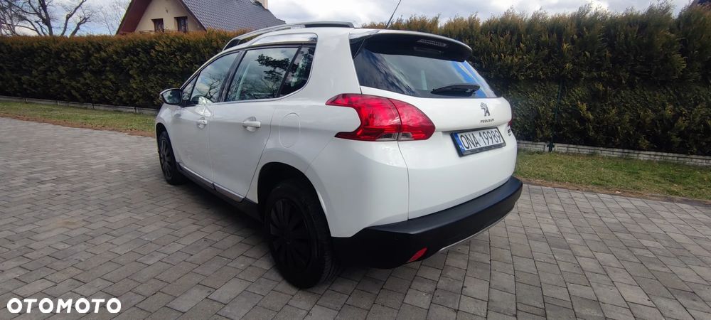 Peugeot 2008 1.6 e-HDi Allure S&S - 5