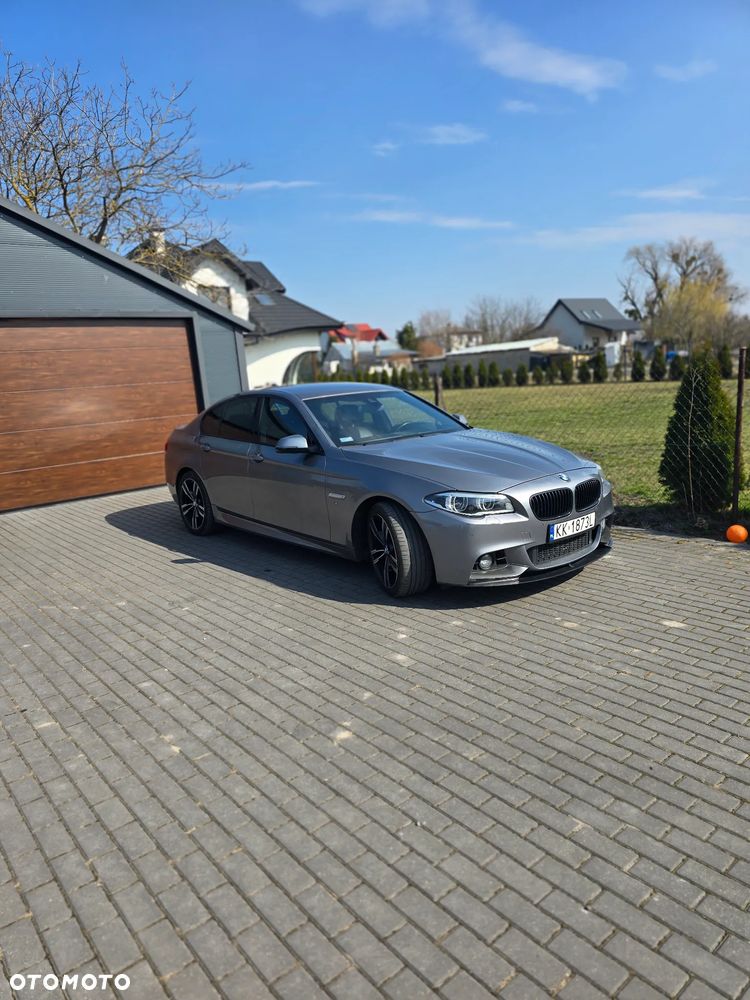 BMW Seria 5 530d xDrive - 8