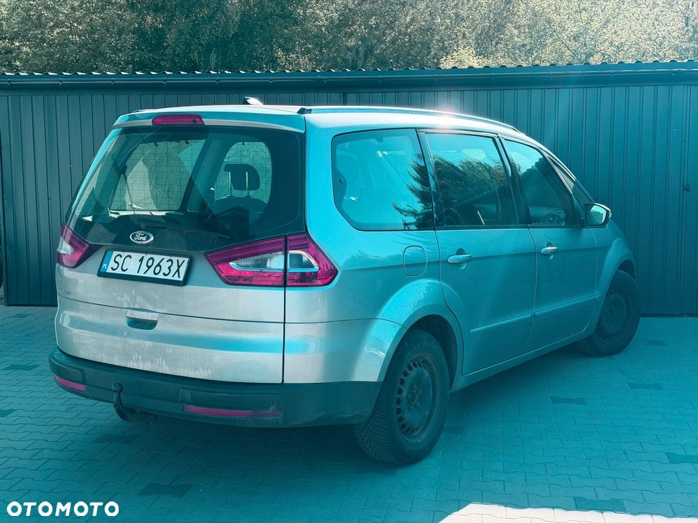 Ford Galaxy 2.0 TDCi Ghia - 4