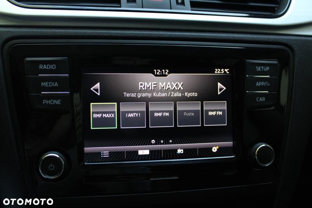 Skoda RAPID - 16