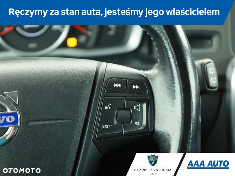 Volvo V60 - 16