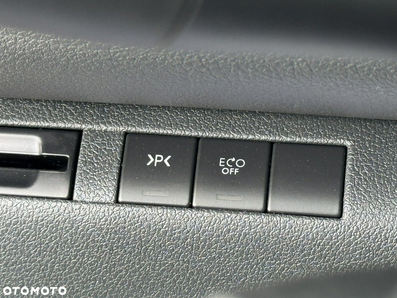 Peugeot 3008 BlueHDi 120 EAT6 Stop & Start Business Line - 16