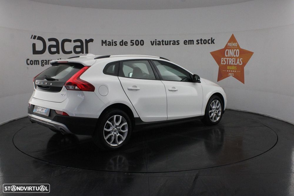 Volvo V40 Cross Country 2.0 D3 Momentum - 8