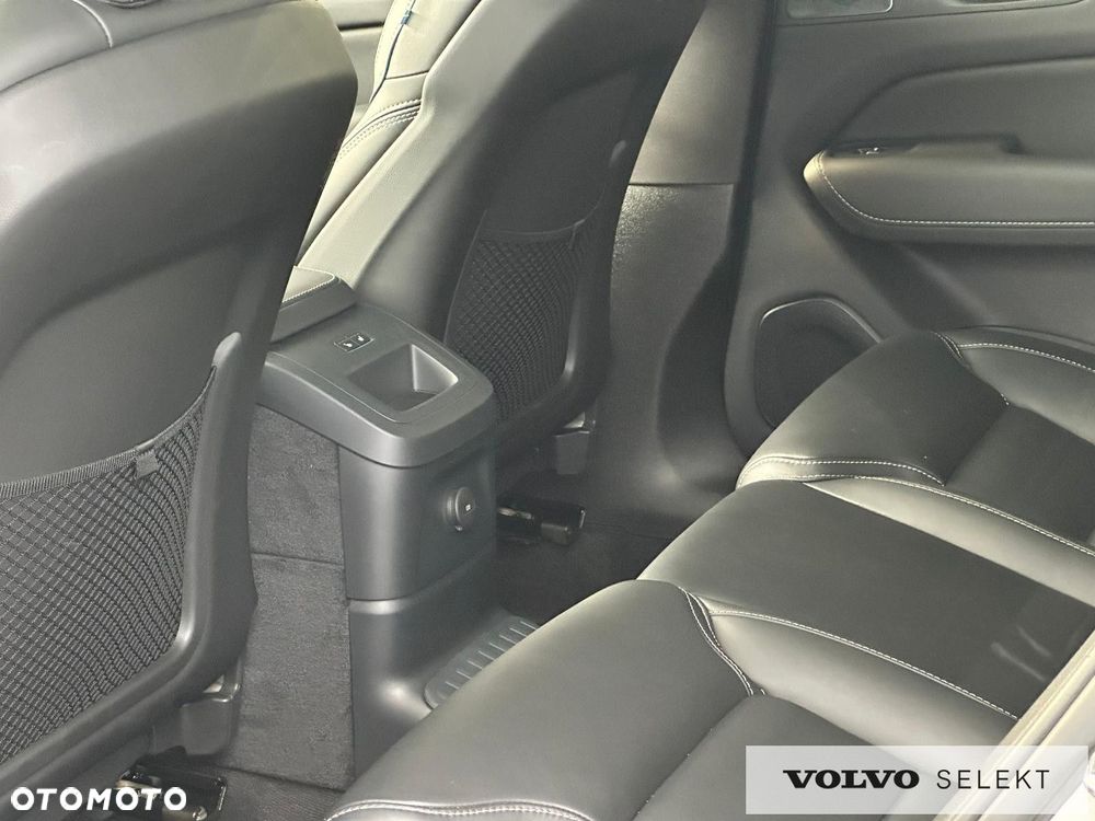 Volvo XC 60 - 25