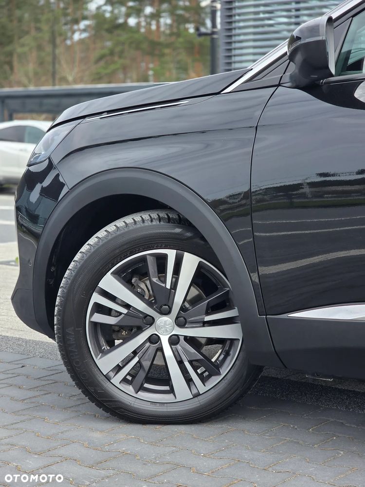 Peugeot 3008 1.2 PureTech Allure Pack S&S EAT8 - 33