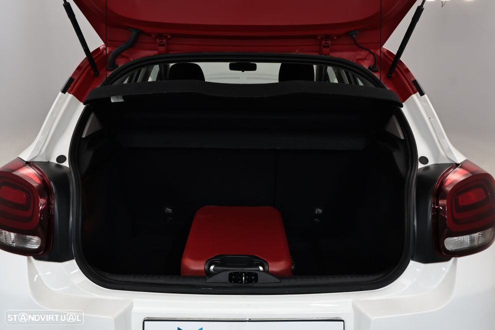 Citroën C3 1.2 PureTech Shine - 24