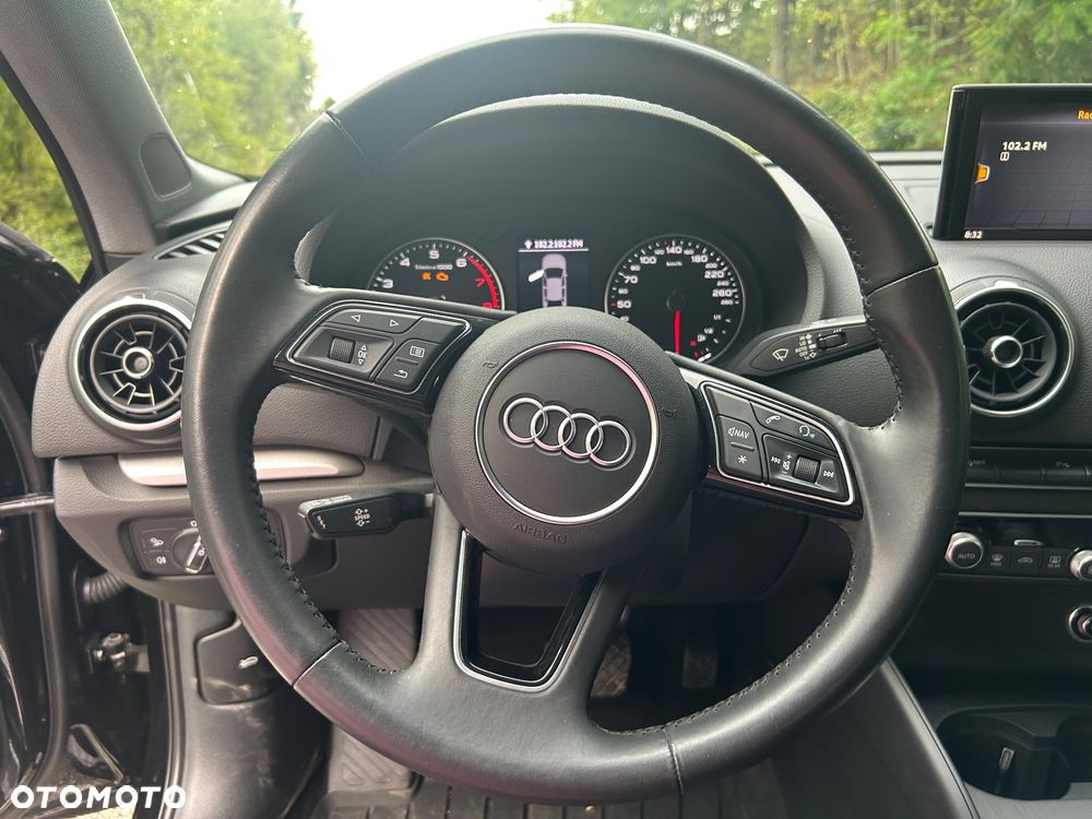 Audi A3 Limousine 40 TFSI Quattro S tronic - 10