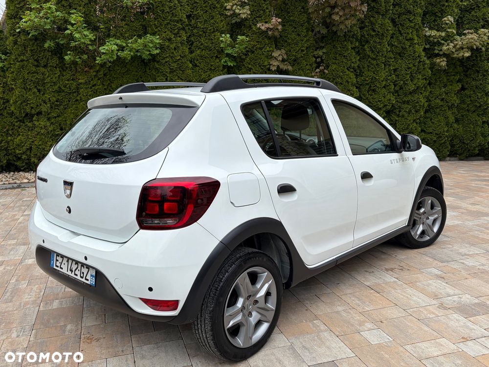 Dacia Sandero - 15