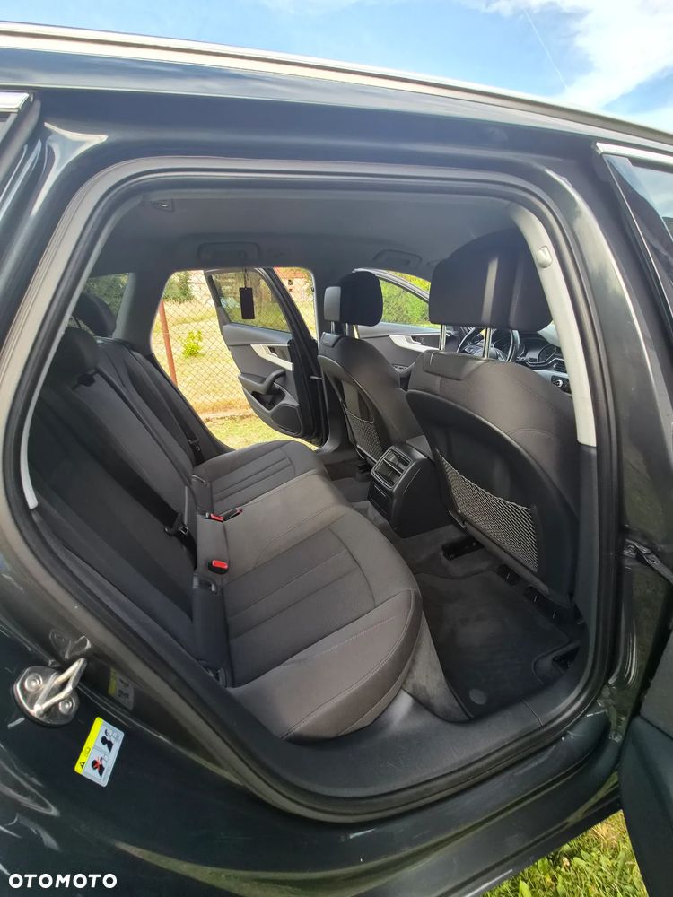 Audi A4 Avant 2.0 TDI S tronic - 14