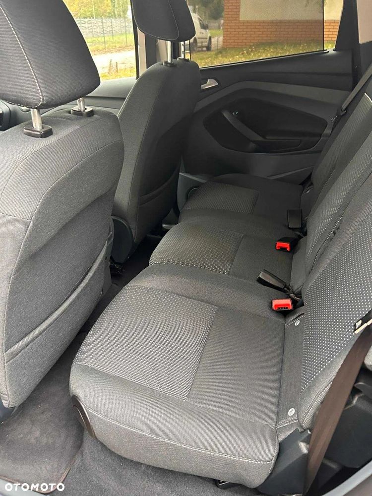Ford C-MAX - 16