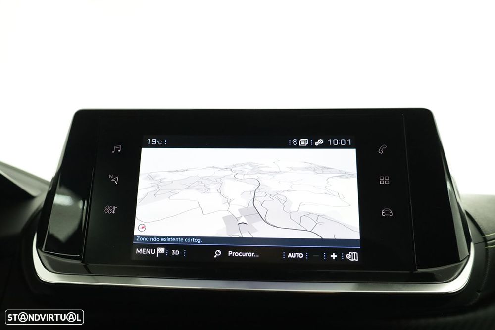 Peugeot 2008 1.2 PureTech GT EAT8 - 11