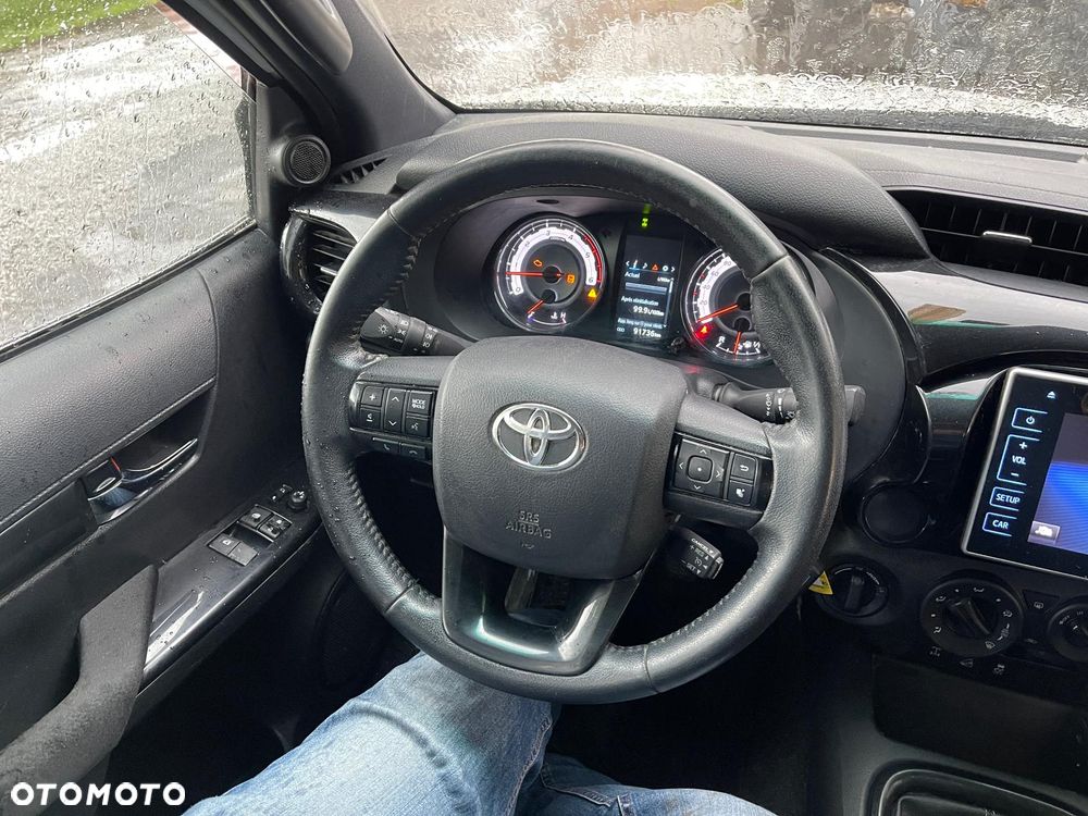 Toyota Hilux 4x4 Extra Cab Comfort - 9