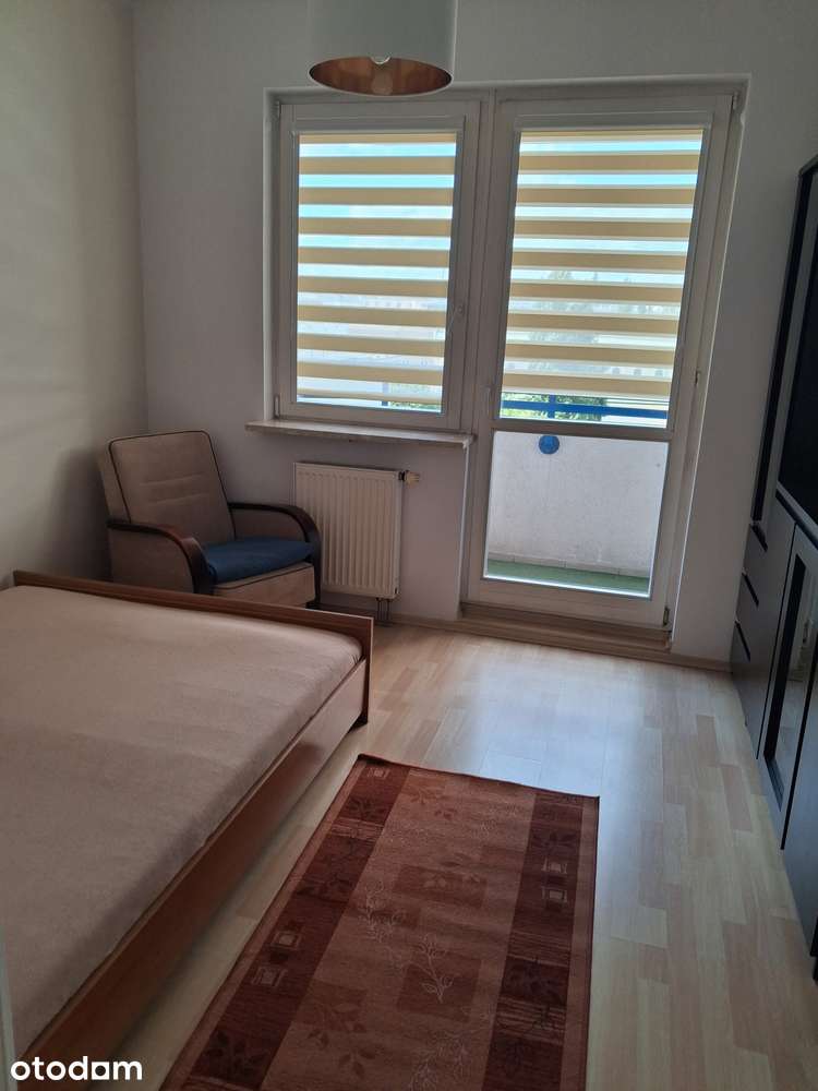 BEZPOŚREDNIO OD WŁAŚCICIELA. 3 POKOJE 75 m2. CENTRUM. UMEBLOWANE.