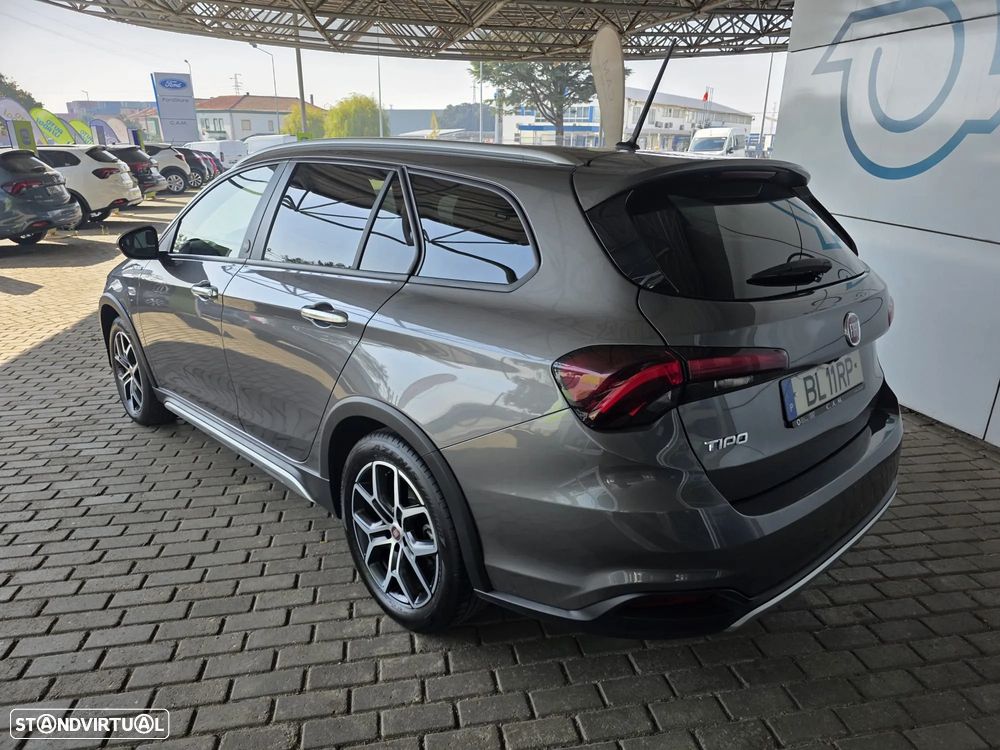 Fiat Tipo Station Wagon 1.0 GSE T3 (RED) - 4