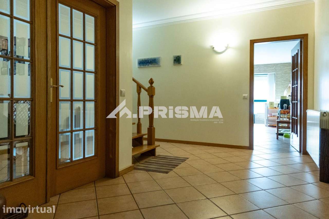 Duplex T3 com Terraço em Alcains – Casa Ideal para Quem Procura Espaço - Grande imagem: 4/60