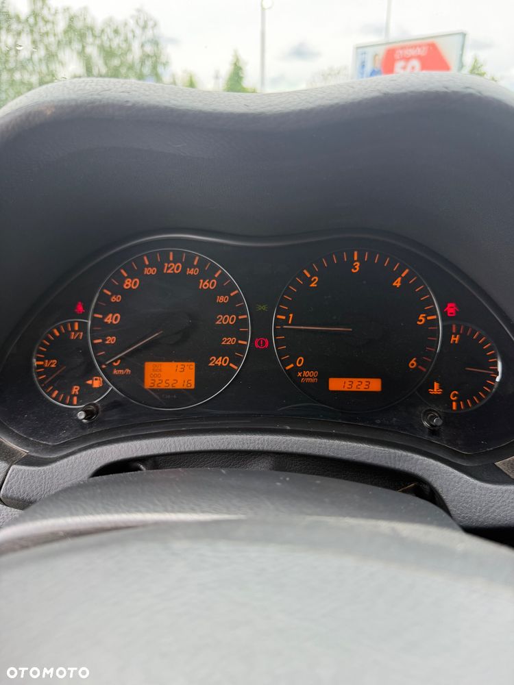 Toyota Avensis 2.0 D-4D Sol - 12