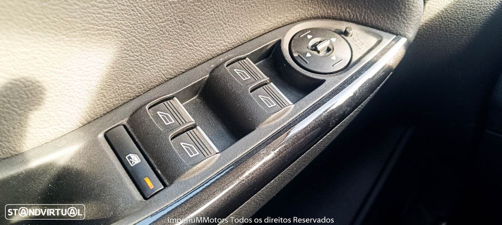 Ford Focus SW 1.0 EcoBoost S&S Titanium - 18