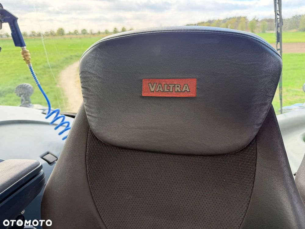Valtra S394 - 11