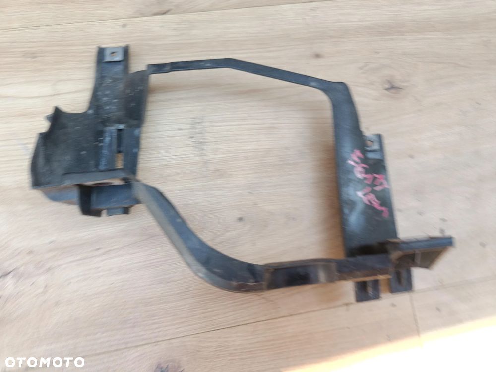 BMW E60 E61 ŚLIZG LAMPY PRZEDNIEJ PRZÓD LEWY - 2