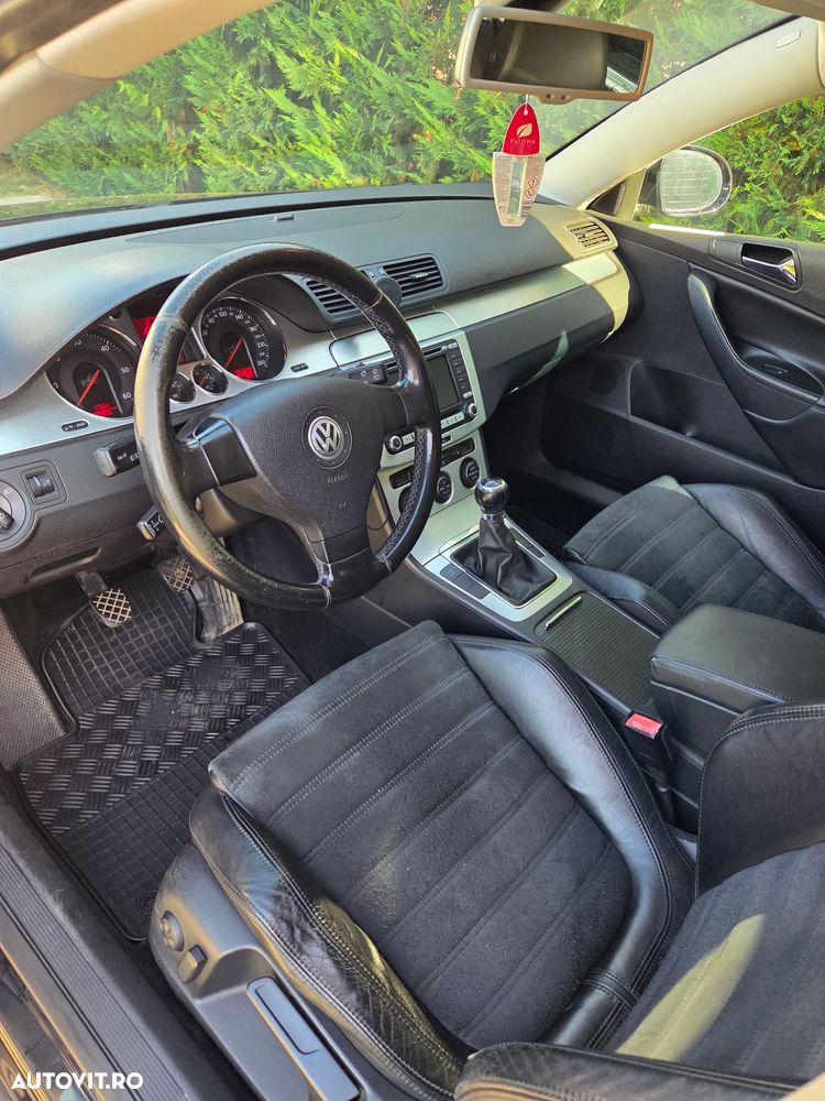 Volkswagen Passat 2.0 TDI Highline DPF - 10