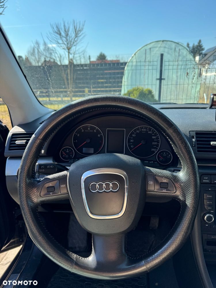 Audi A4 Limousine 1.8 T - 16