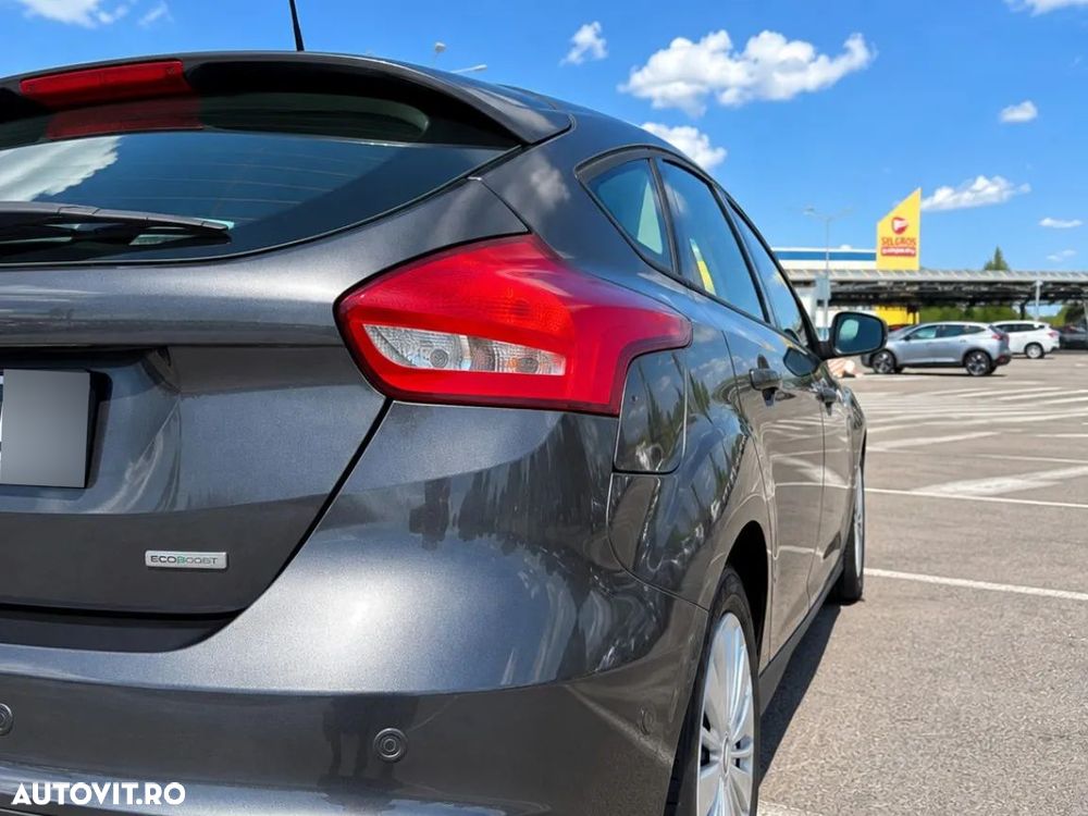 Ford Focus 1.5 EcoBoost Active Business - 14
