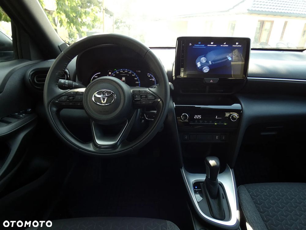 Toyota Yaris Cross Hybrid 1.5 Style - 17