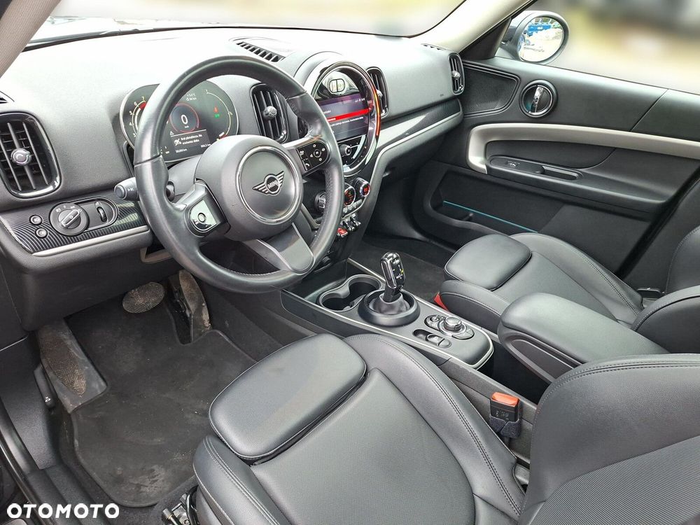 MINI Countryman Cooper Classic Trim - 12