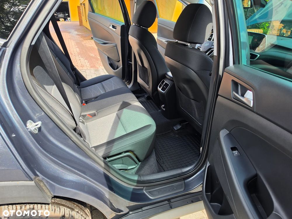 Hyundai Tucson blue 1.6 CRDi 2WD Pure - 21