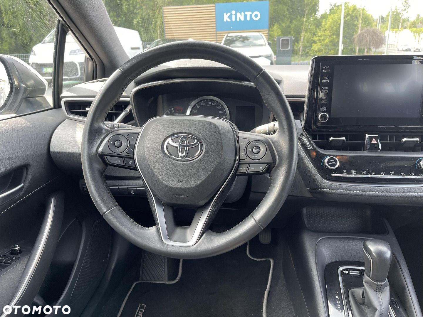 Toyota Corolla - 10