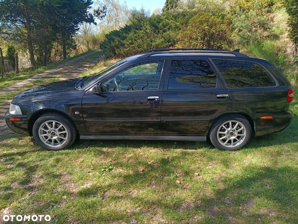 Volvo V40 1.8 - 4