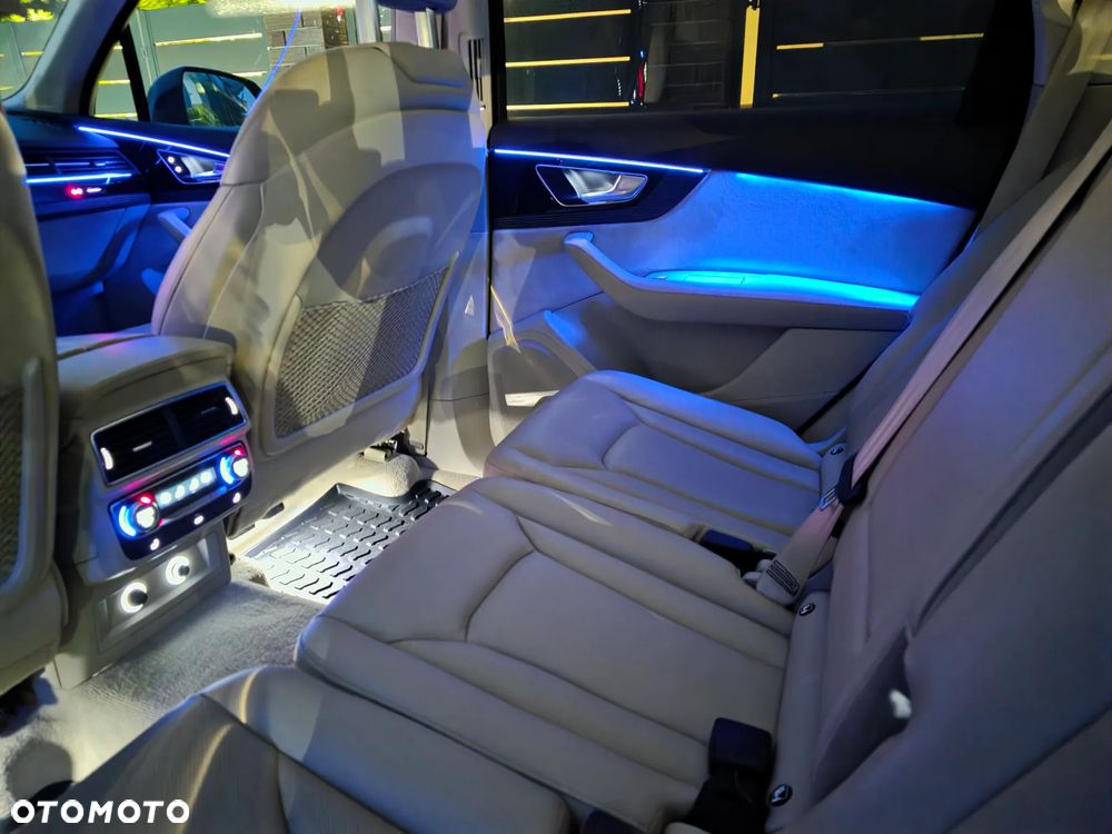 Audi Q7 50 TDI mHEV Quattro S Line Tiptr - 31