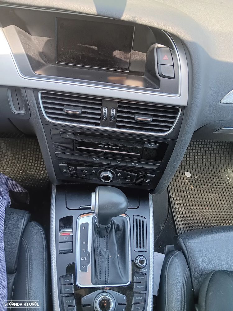 Audi A4 Avant 2.0 TDI multitronic Business Line S-line - 5