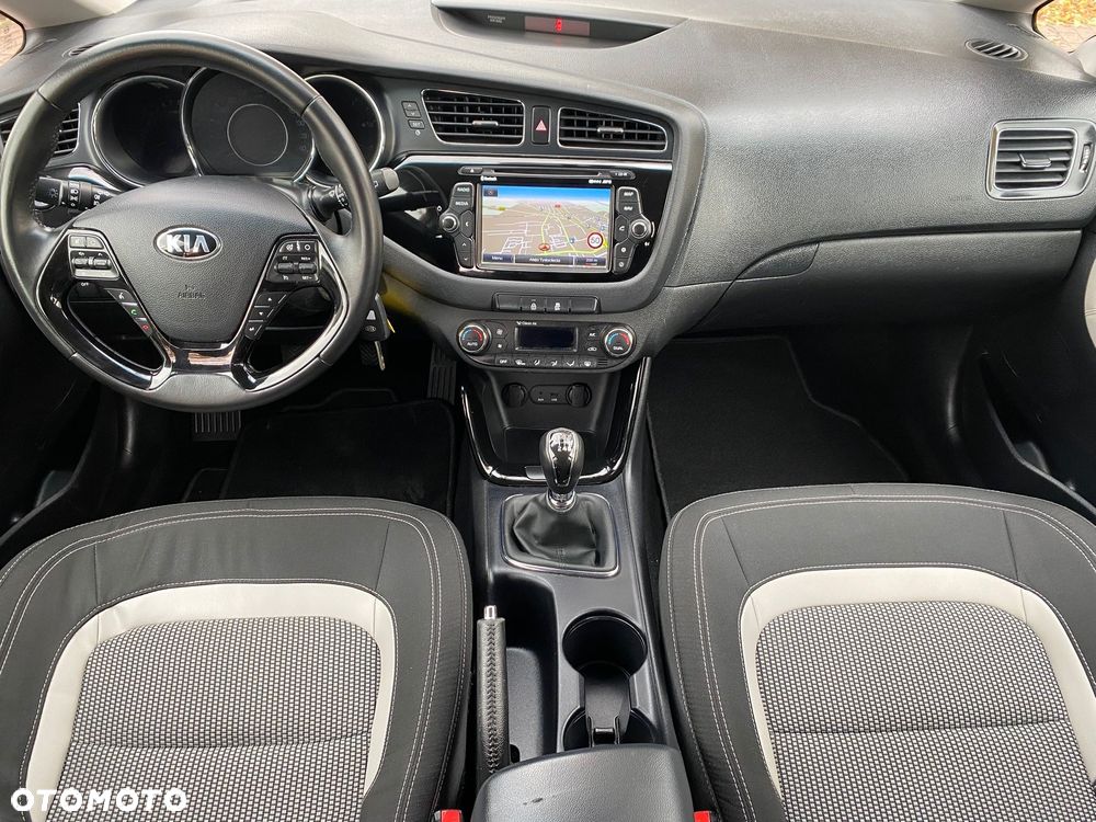 Kia Ceed Cee'd 1.6 GDI Business Line - 5