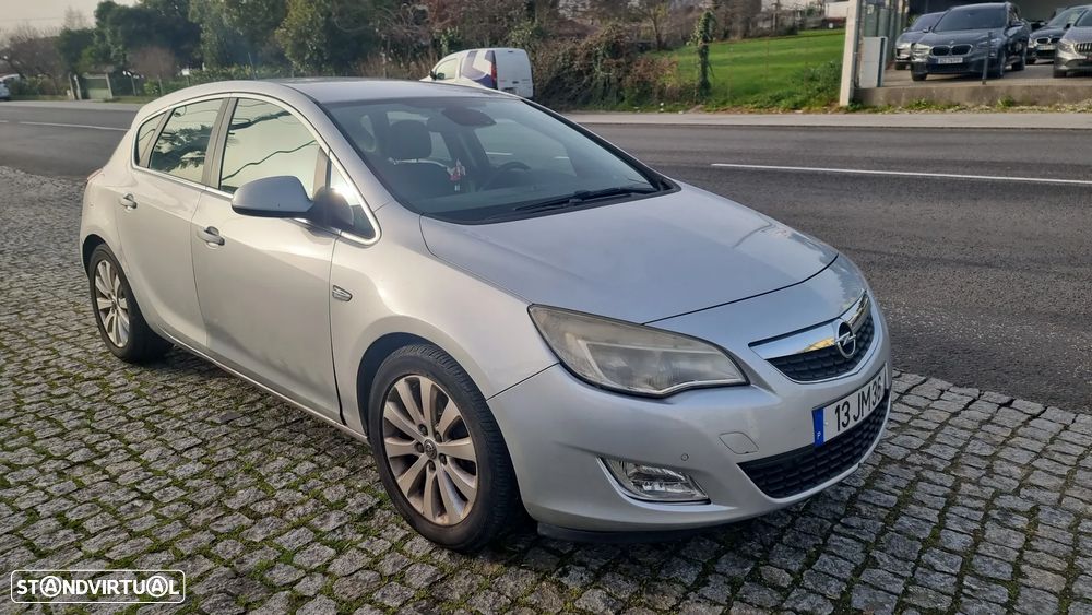 Opel Astra 1.7 CDTI Cosmo - 2