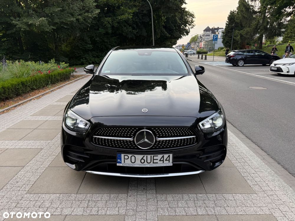 Mercedes-Benz Klasa E 300 de Avantgarde - 17