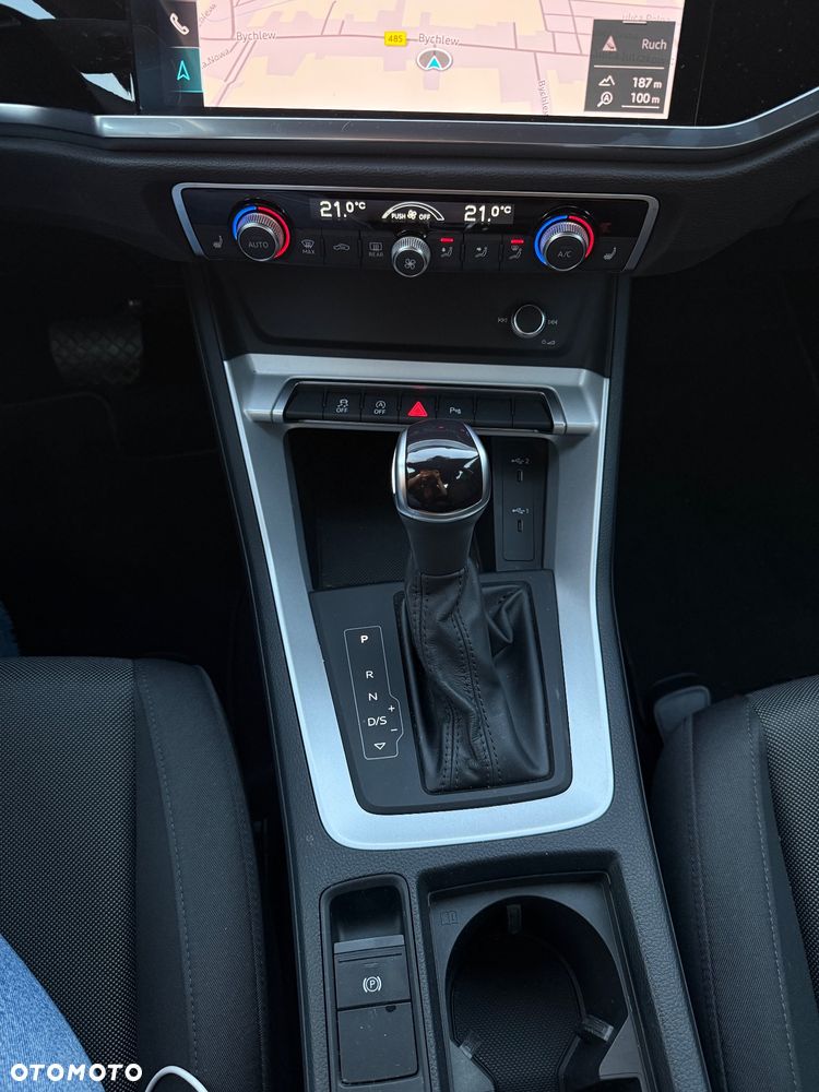Audi Q3 35 TFSI S tronic - 16