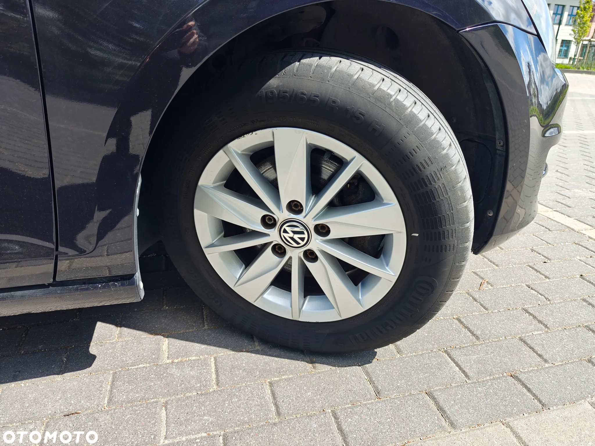 Volkswagen Golf - 10