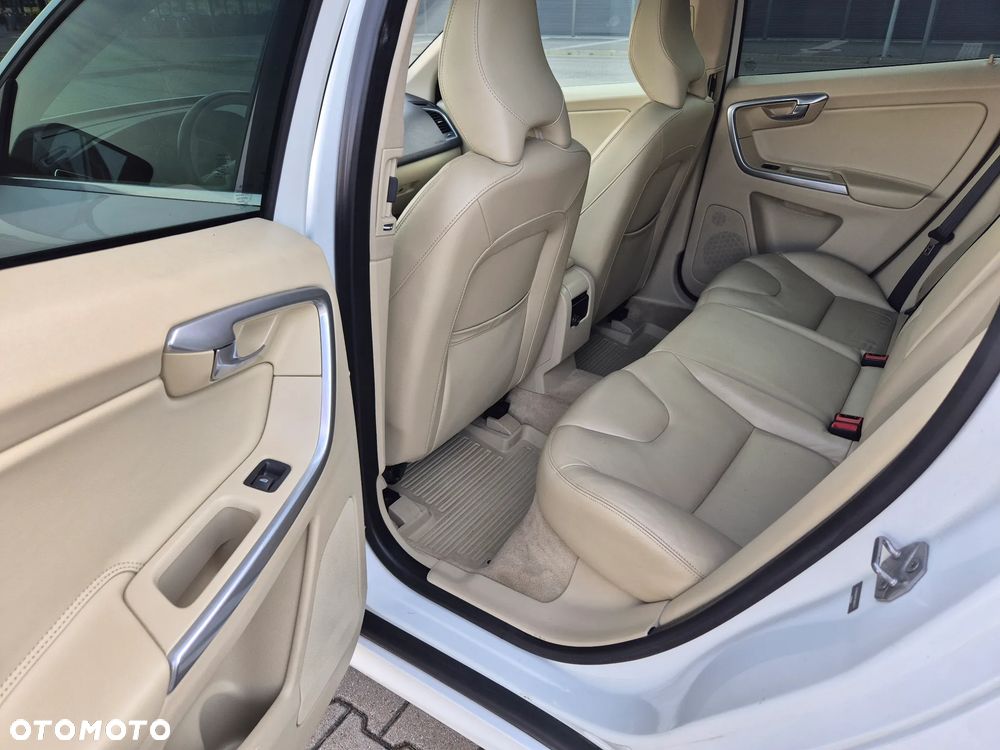 Volvo XC 60 - 9