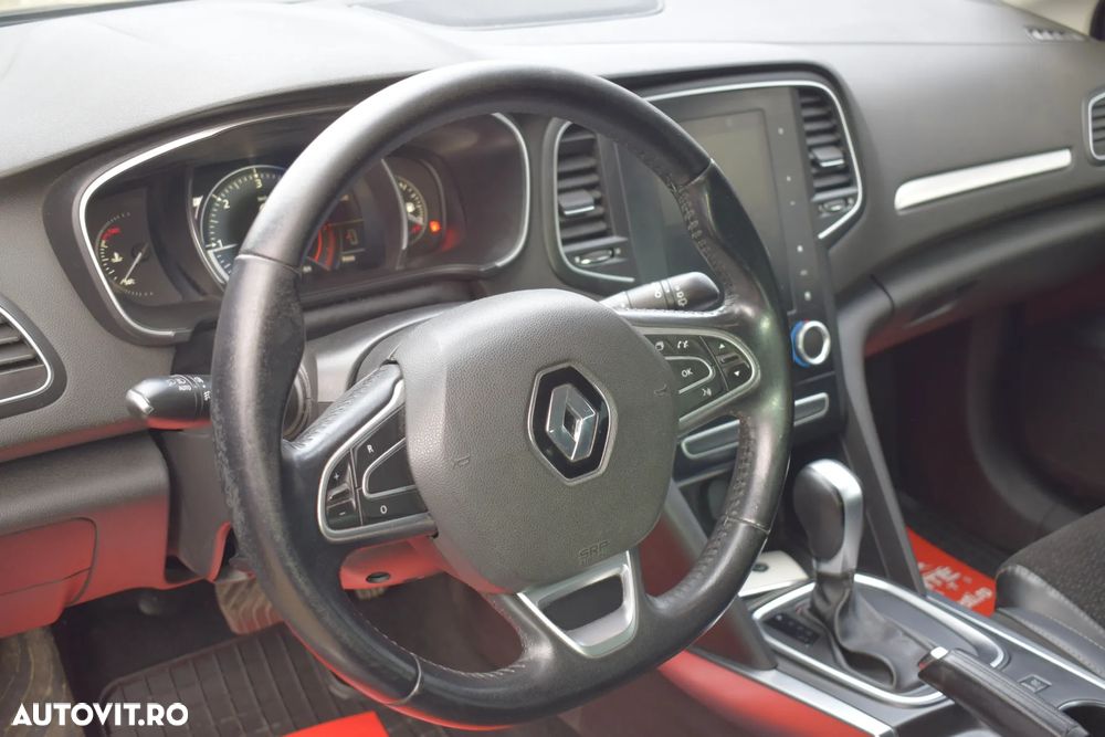 Renault Megane - 7