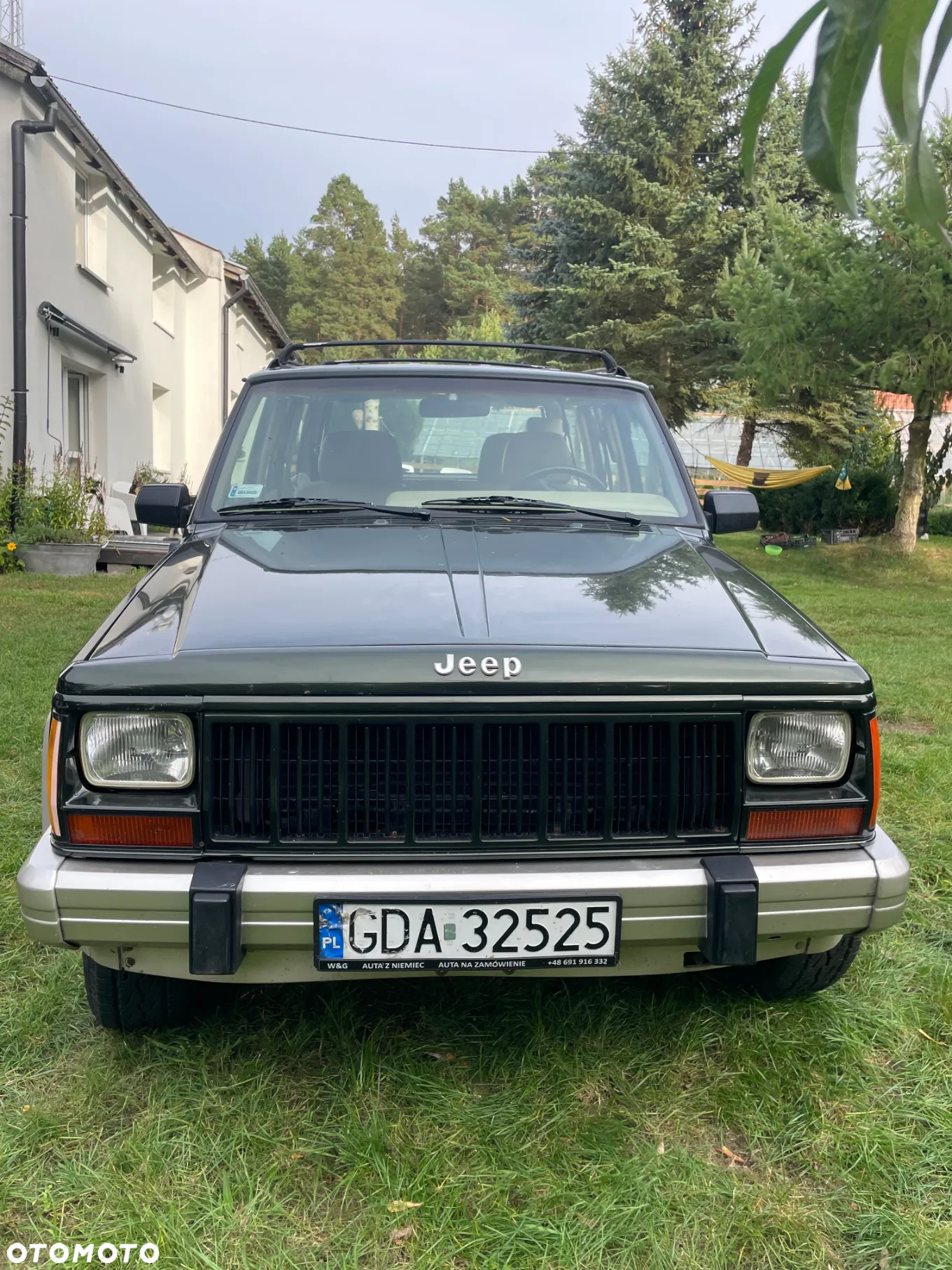 Jeep Cherokee - 23