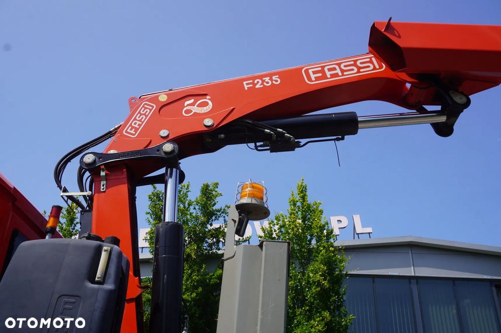 MAN TGS 35.360 E6 8×2 / HDS Fassi F235A.2.22 / pilot_253724 - 16