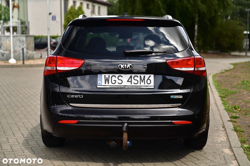 Kia Ceed 1.6 CRDi L Business Line - 14