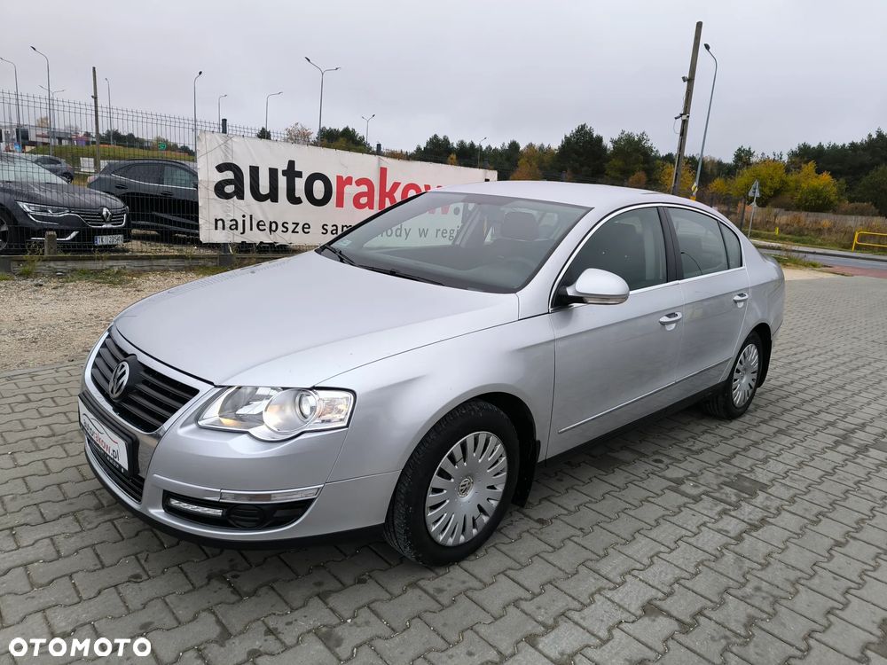 Volkswagen Passat 2005 photo 2