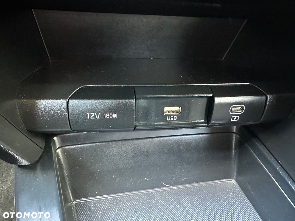 Kia Ceed 1.5 T-GDI M - 15
