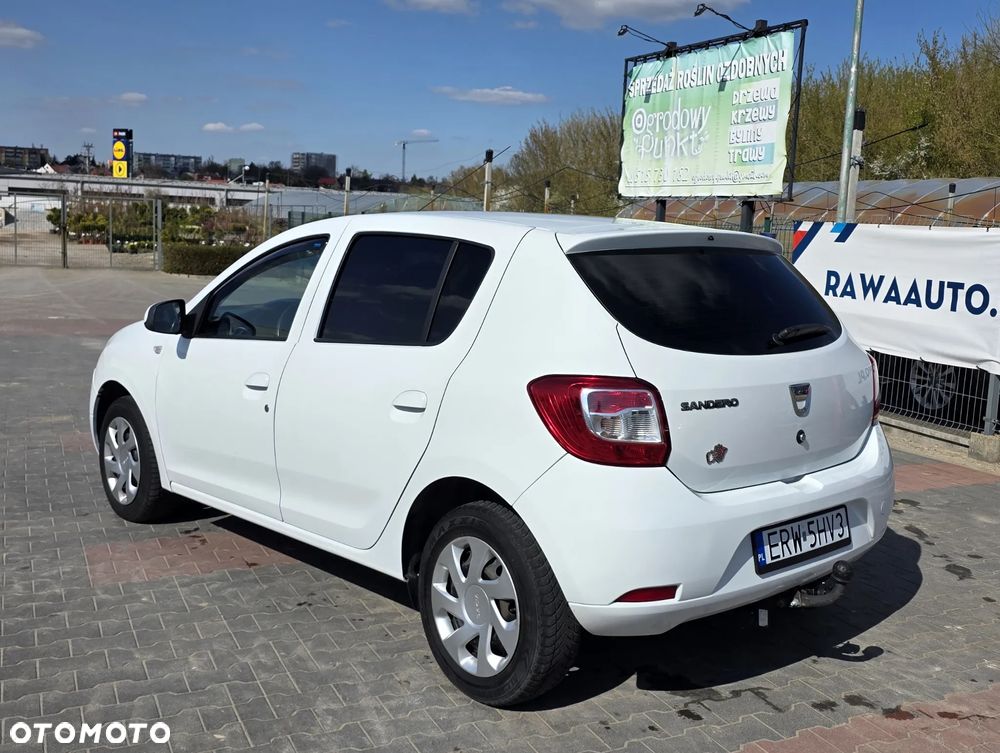 Dacia Sandero 1.2 16V 75 Laureate - 3